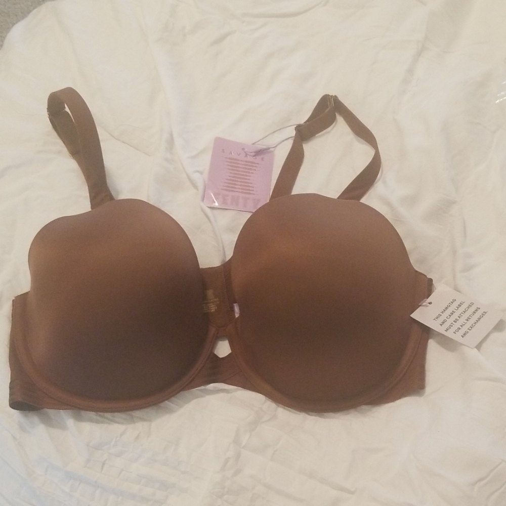 Brand new Savage X Fenty bra
